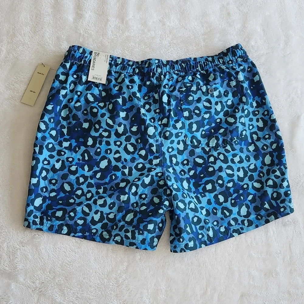 🌊 No Boundaries Men’s Blue Leopard Print Swim Shorts – Size Large (36–38), NWT